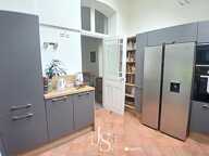 Cachet 1848, extension baignée de soleil, 208 m² ! — photo 2