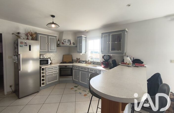Vente Maison/villa 7 pièces — photo 2