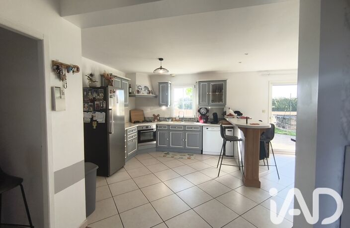 Vente Maison/villa 7 pièces — photo 3