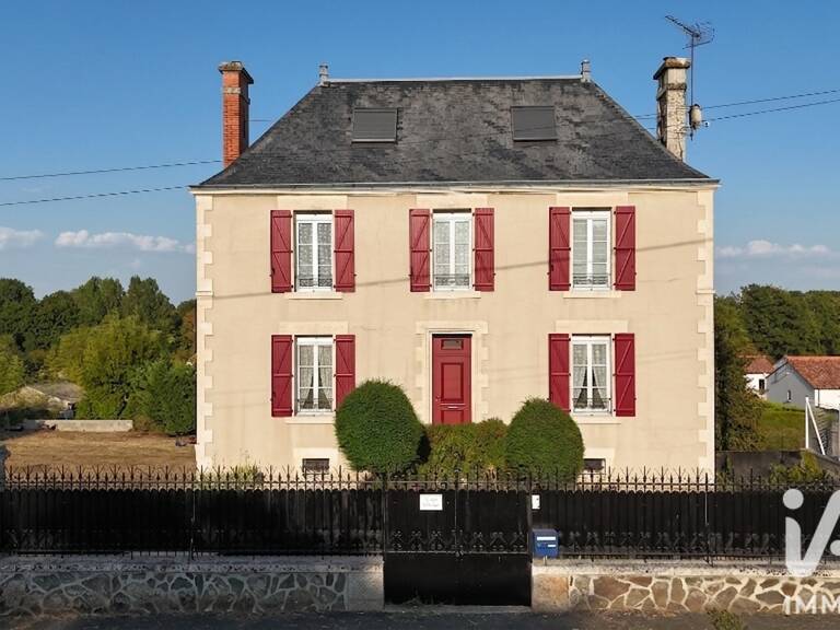 Vente Maison/villa 9 pièces — photo 1