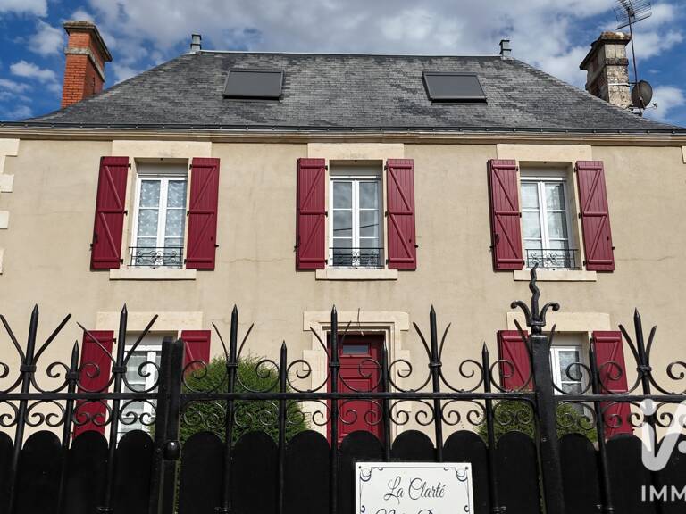 Vente Maison/villa 9 pièces — photo 1