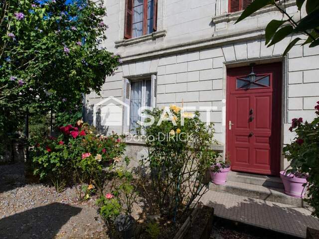 Beau potentiel pour cette maison de maître! — photo du bien