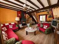 Maison familiale 210 m²  5 chambres  Terrain de plus de 4 200 m²  Garages et atelier — photo 2