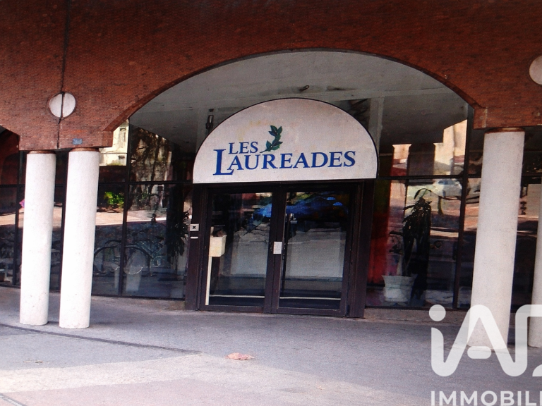 Vente Studio 1 pièce — photo 1