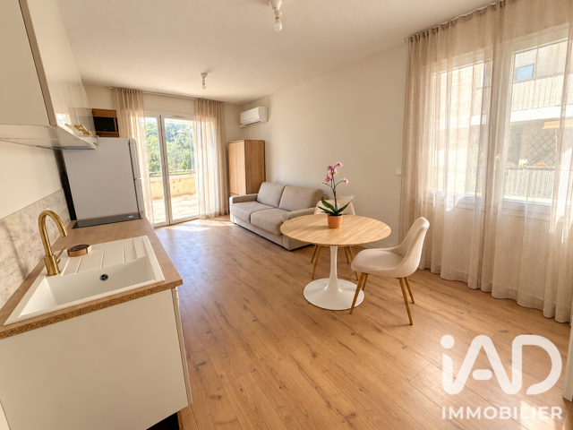 Location Appartement 1 pièce — photo du bien