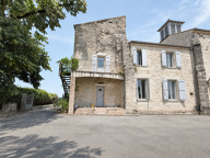 Maison en pierre rénovée avce piscine et vue imprenable — photo 2