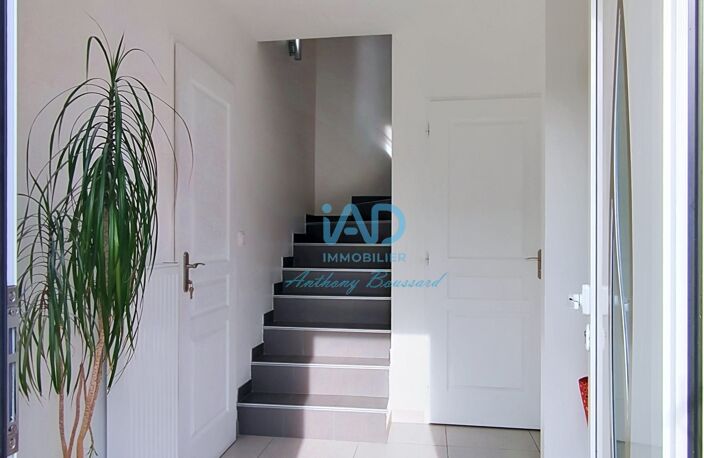 Vente Maison/villa 4 pièces — photo 2