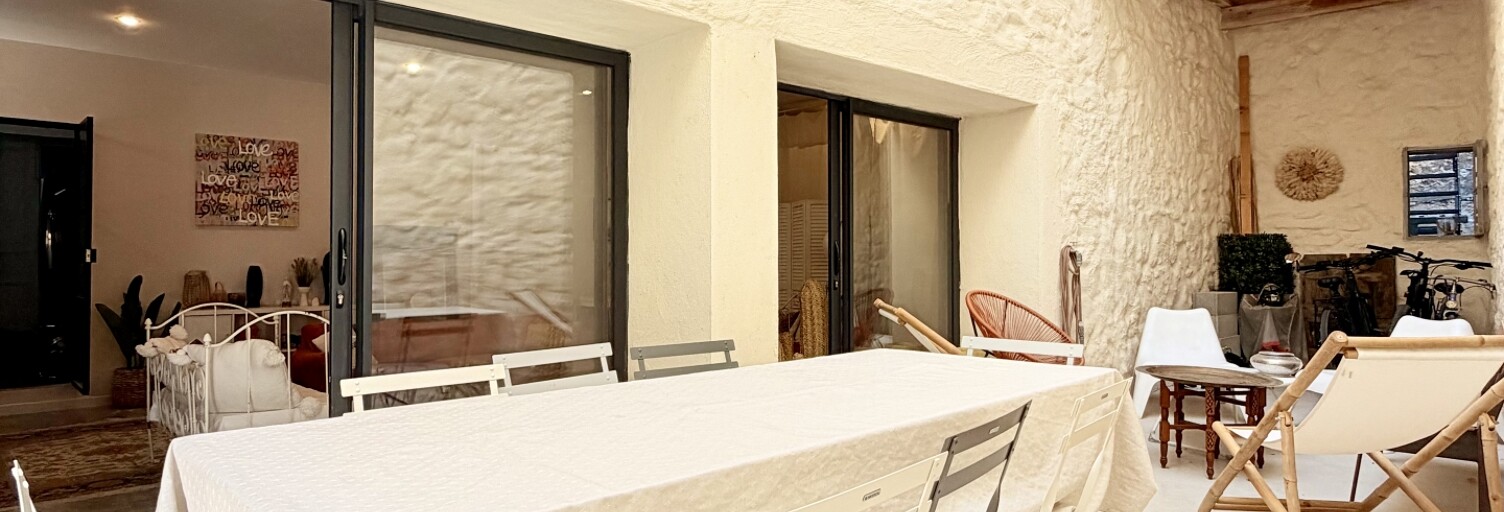 Maison 11 Pièces 327 m² à vendre à Roquefort-des-Corbières (11540)