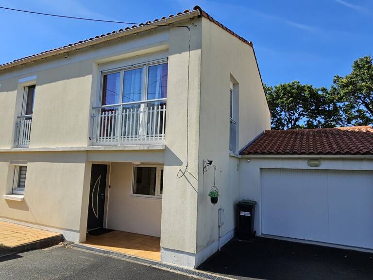 Vente Maison/villa 7 pièces — photo 1