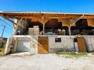 Bien plus qu'une maison, un véritable lieu de vie et de projets aux multiples possibilités. — photo 4