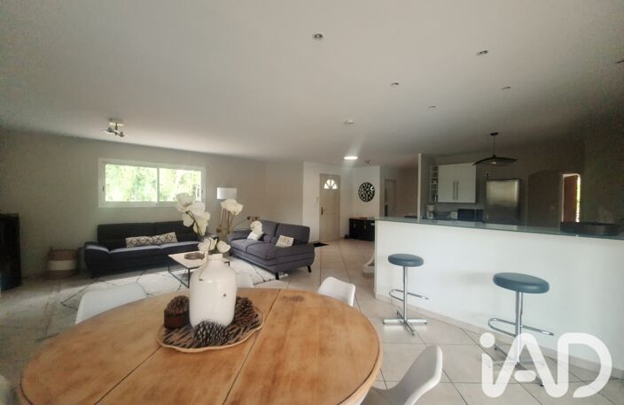Vente Maison/villa 6 pièces — photo 4