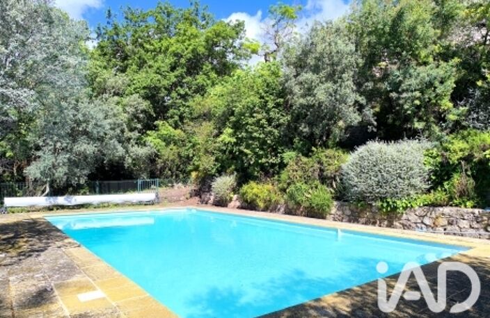 Vente Maison/villa 7 pièces — photo 2