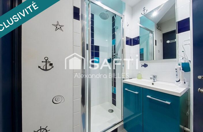 Front de mer  Studio cabine rénové avec vue mer, terrasse, piscine et accès direct à la plage — photo 3