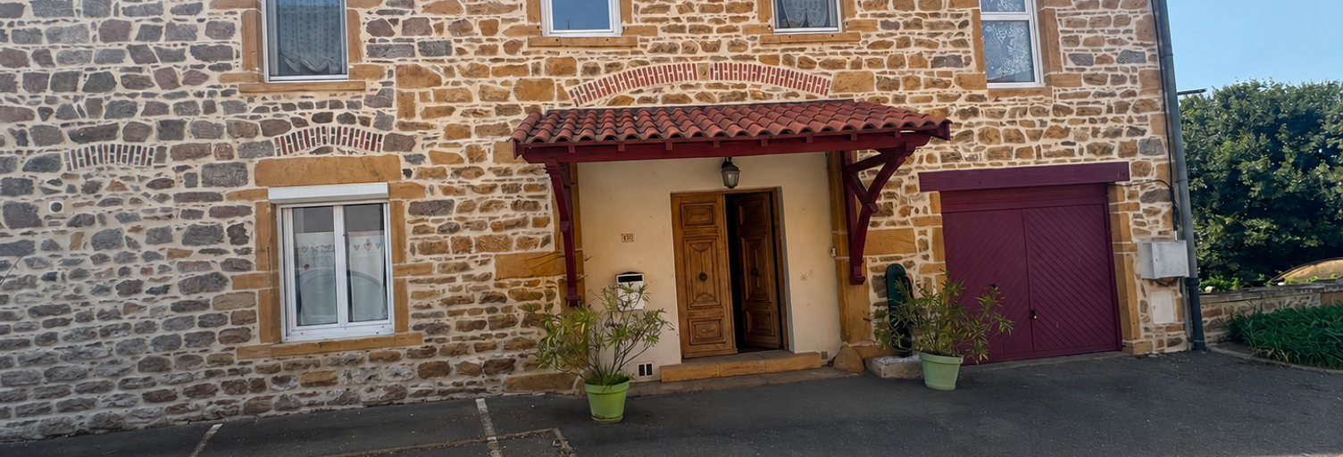 Maison 8 Pièces 180 m² à vendre à Sarcey (69490)