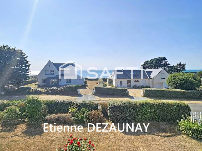 Vue mer partielle , accès aux plages à moins de 100 mètres. — photo 1