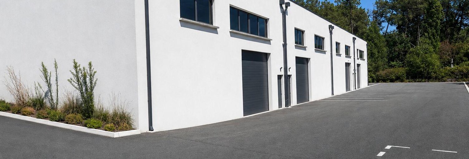 Commerce  250 m² à louer à Montussan (33450)