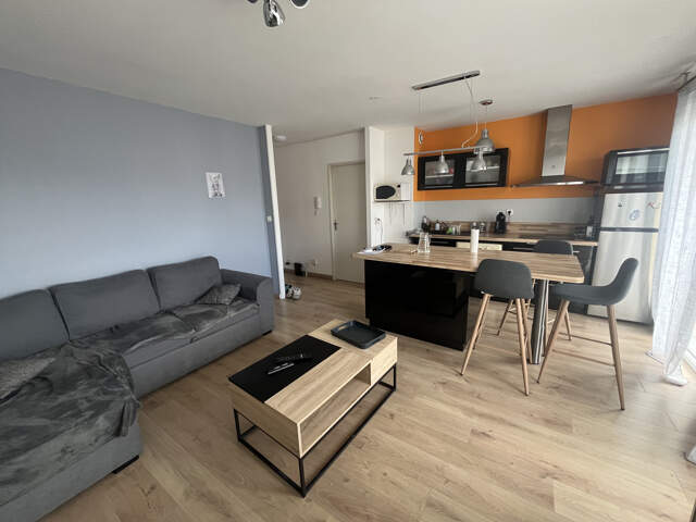 T2 - RODEZ CENTRE AVEC BALCON — photo du bien