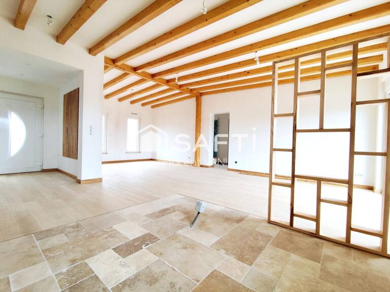Maison neuve — photo 1