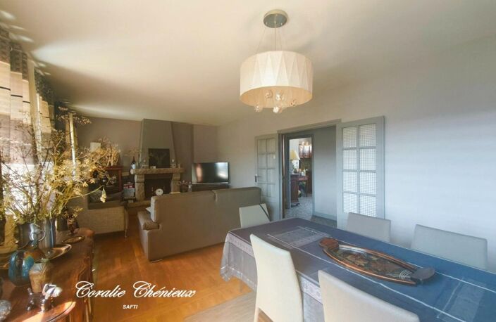Belle maison avec potentiel commercial — photo 2