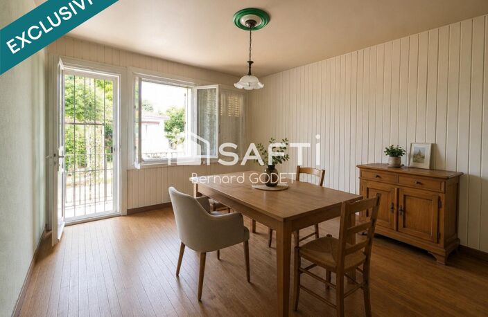 Maison avec jardin  Proche écoles et commerces  Civray — photo 2