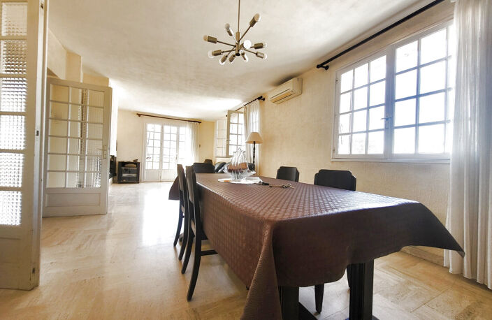 VENTE MAISON 7 PIECES TEYRAN — photo 2