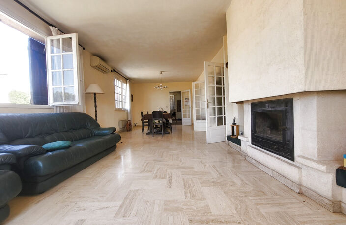 VENTE MAISON 7 PIECES TEYRAN — photo 3