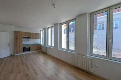 Appartement 3 pièces 750 €