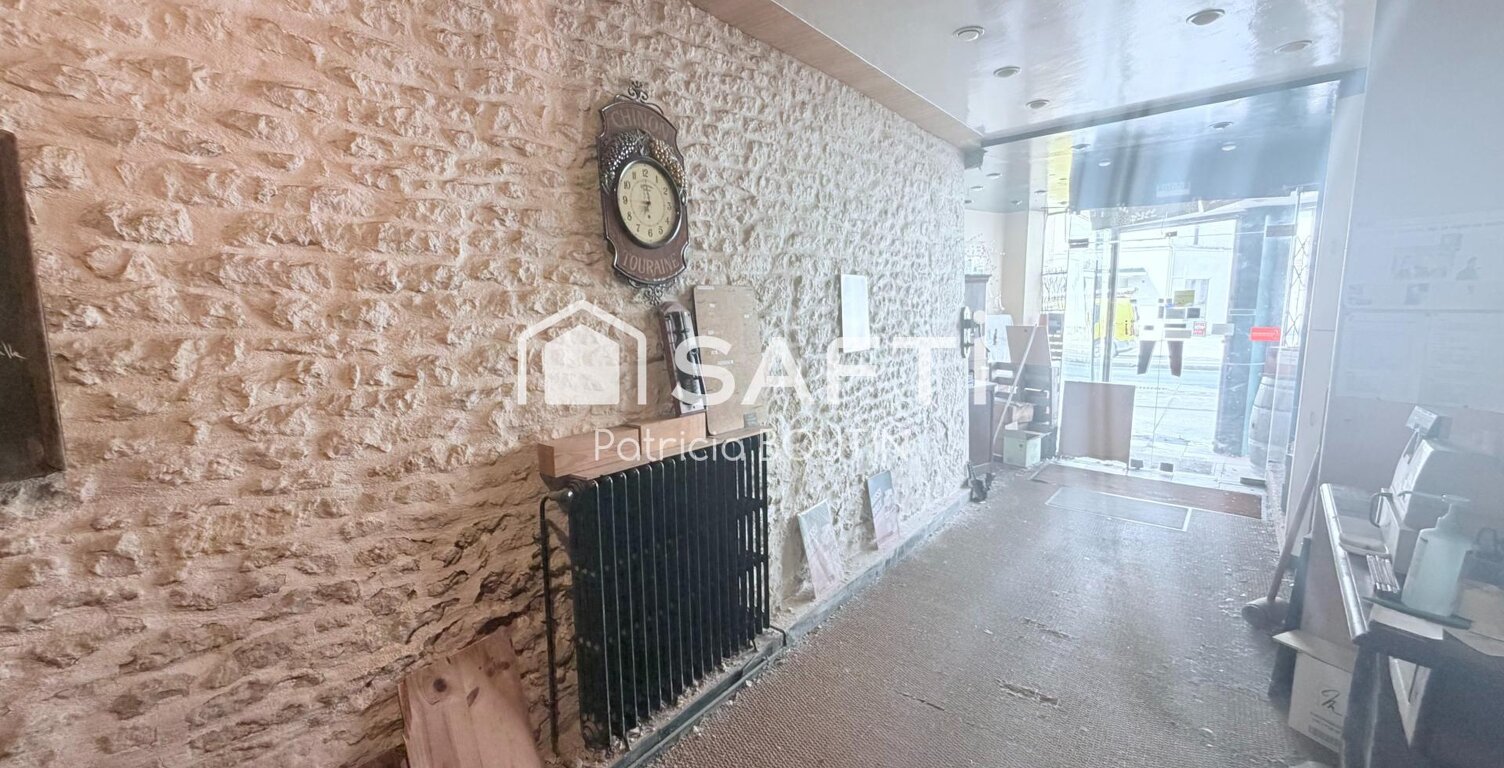 IMMEUBLE DE 3 LOGEMENTS + LOCAL COMMERCIAL AU CENTRE VILLE DE NIORT — photo 1