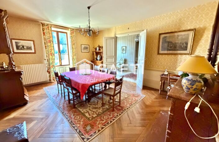 MAISON DE MAITRE ET DEPENDANCES A SAINT PAUL EN GATINE ! — photo 4
