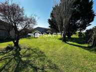 À vendre Maison de plain-pied avec piscine et grand terrain — photo 2