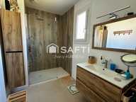À vendre Maison de plain-pied avec piscine et grand terrain — photo 2