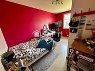 À vendre Maison de plain-pied avec piscine et grand terrain — photo 3