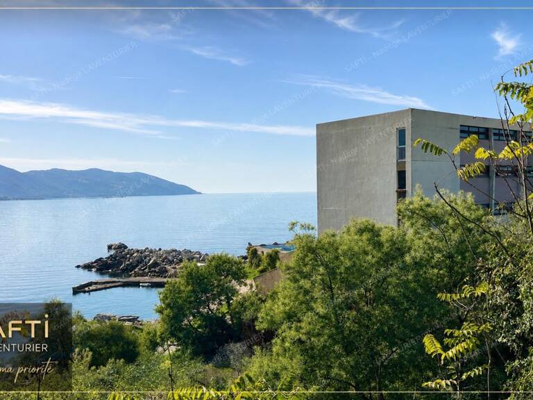 TIUCCIA  SUPERBE T2 DE 69 M²  PIEDS DANS L'EAU  VUE MER — photo 1