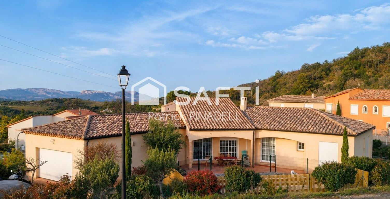 Maison d'habitation de type T5, Terrain 1355m², 4 chambres, 1 bureau, garage de 35m², annexe de 24m², piscine 4x8m. Climatisation gainée, poêle à bois. — photo 1