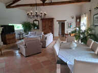 PROPRIETE AVEC MAISON-PISCINE-TERRAIN-LOCAL-BOIS — photo 4