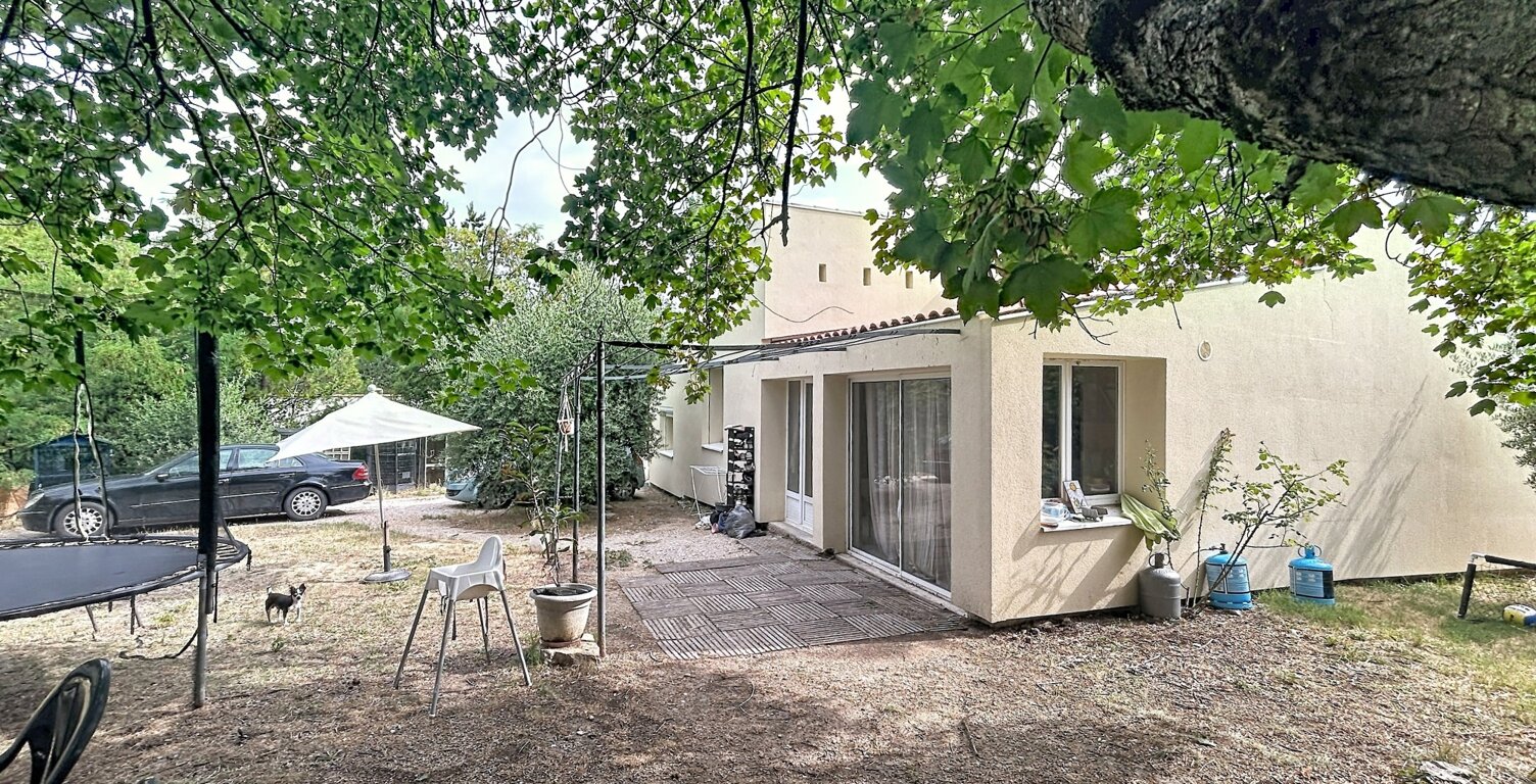 Villa T4 jardin — photo 1
