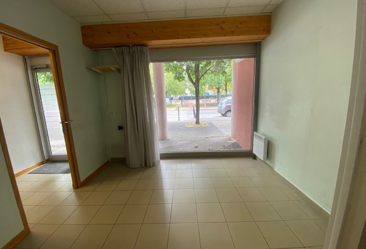 Local proche Gare Annemasse — photo 1