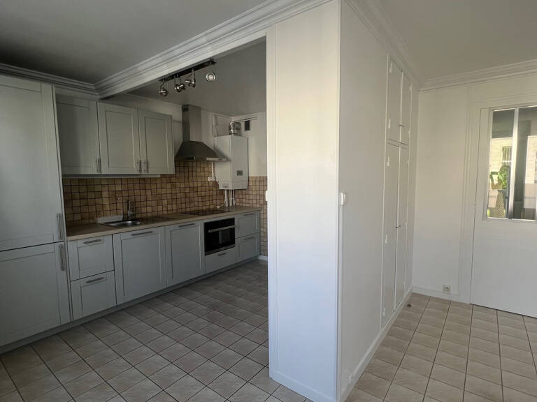 BORDEAUX CHARTRONS - APPARTEMENT T2 BIS — photo 1
