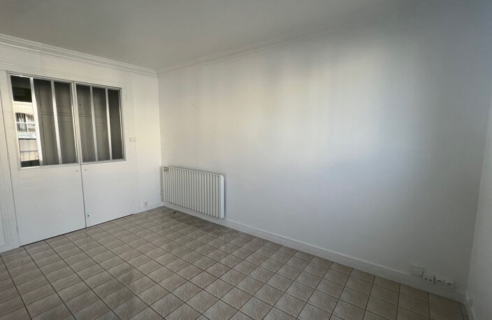 BORDEAUX CHARTRONS - APPARTEMENT T2 BIS — photo 2