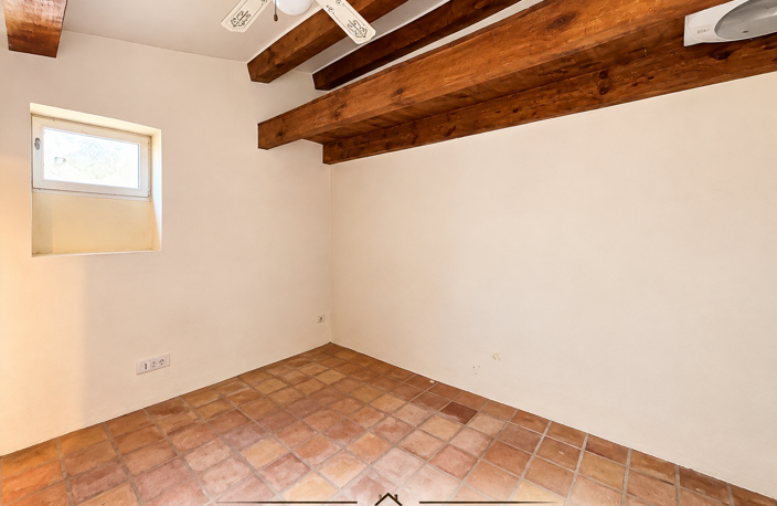 RÉGUSSE   CHARMANTE MAISON DE VILLAGE   IDÉAL PIED-À-TERRE O — photo 3