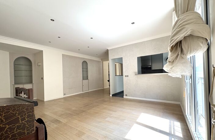 Avenue Paul Doumer – Appartement 5 pièces, 3 chambres, parking + une chambre de service — photo 4