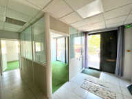 LOCAL PROFESSIONNEL / COMMERCIAL 77 M² ? BLAGNAC — photo 2