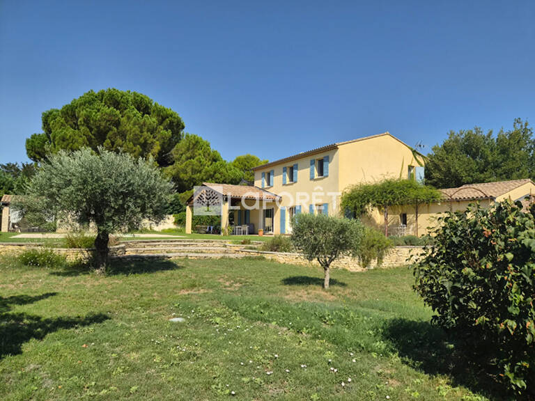 Maison Maubec 6 pièce(s) 209m2 — photo 1