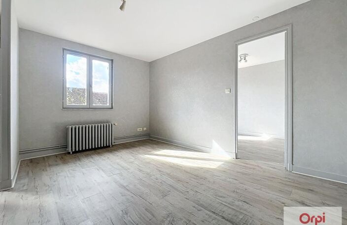 Appartement À Louer — photo 2
