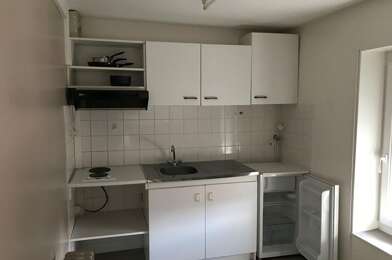 Appartement 2 pièces 335 €