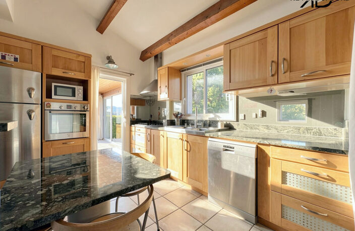 Maison de 150m² sur un terrain de 2200m² à LAVILLEDIEU — photo 4
