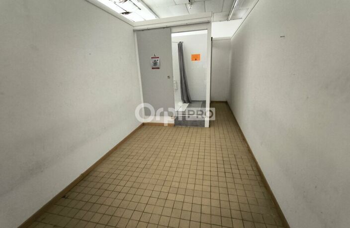 LOCAL PROFESSIONNEL A LOUER — photo 5
