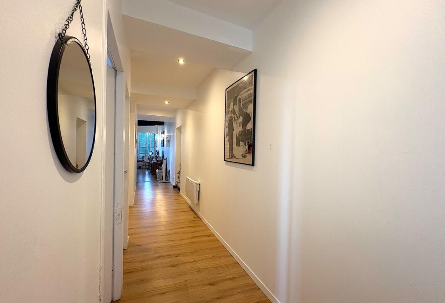 APPARTEMENT 3 PIÈCES 73M2 ENTIEREMENT RENOVÉ AVEC TERRASSE, QUARTIER HISTORIQUE DE LA VILLE — photo 1