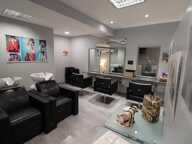 SALON DE COIFFURE A VENDRE A ROCHEFORT (17) — photo 3