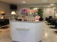 SALON DE COIFFURE A VENDRE A ROCHEFORT (17) — photo 4